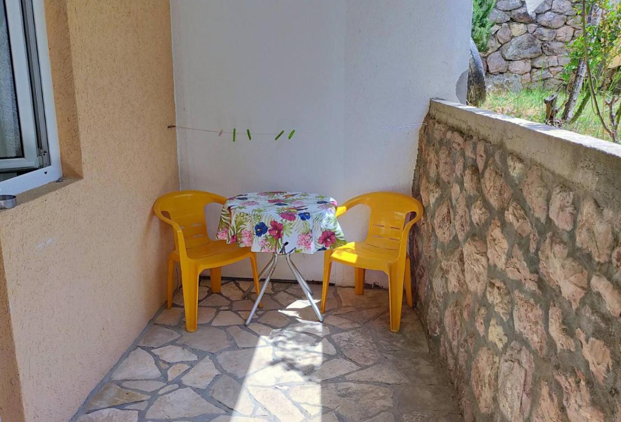 Guesthouse Tri Palme Bečići Ngoại thất bức ảnh